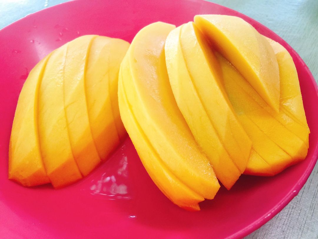 Fresh Mango from Mango King Sekinchan